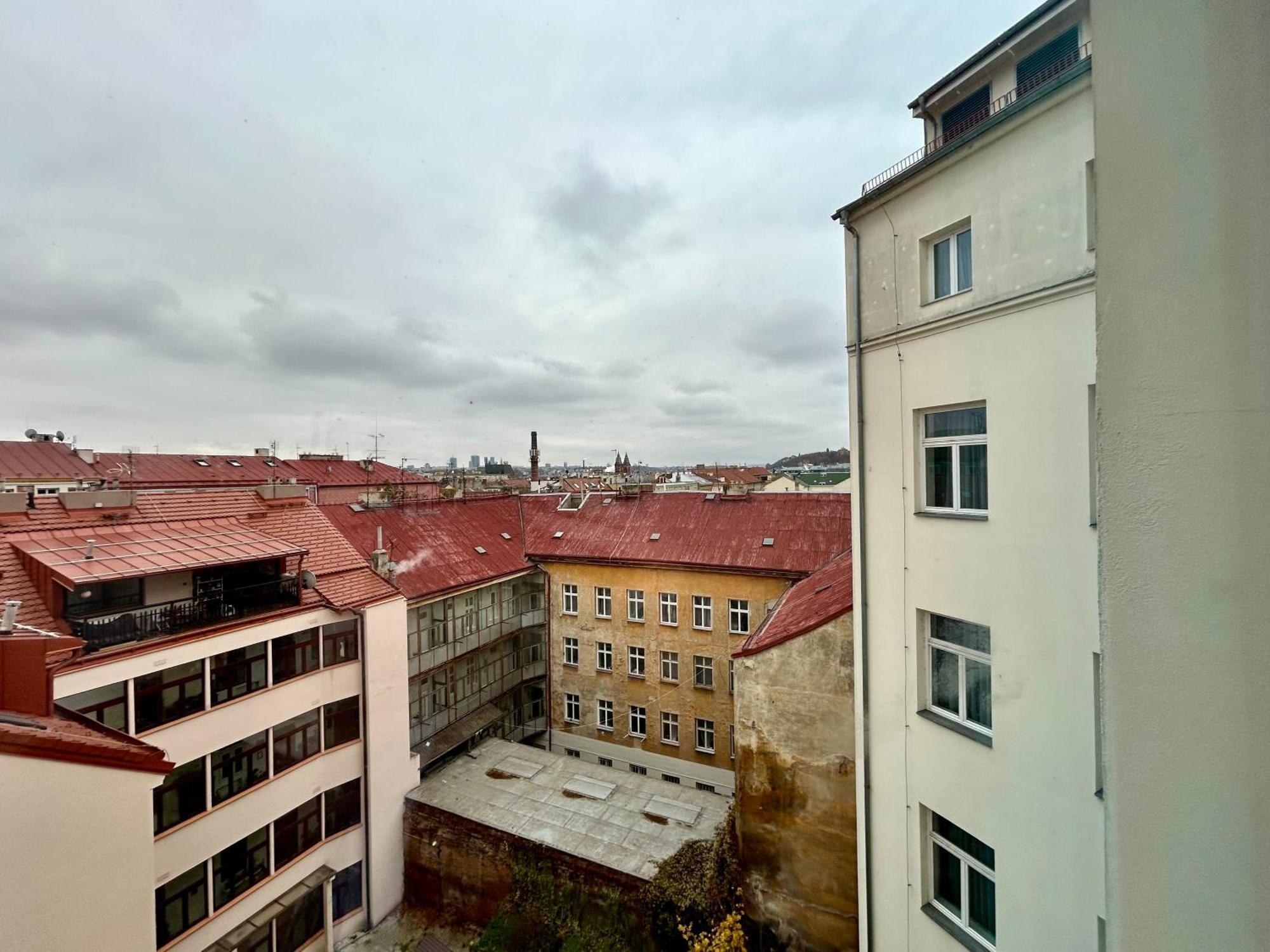 Red & Blue Design Hotel Prag Dış mekan fotoğraf
