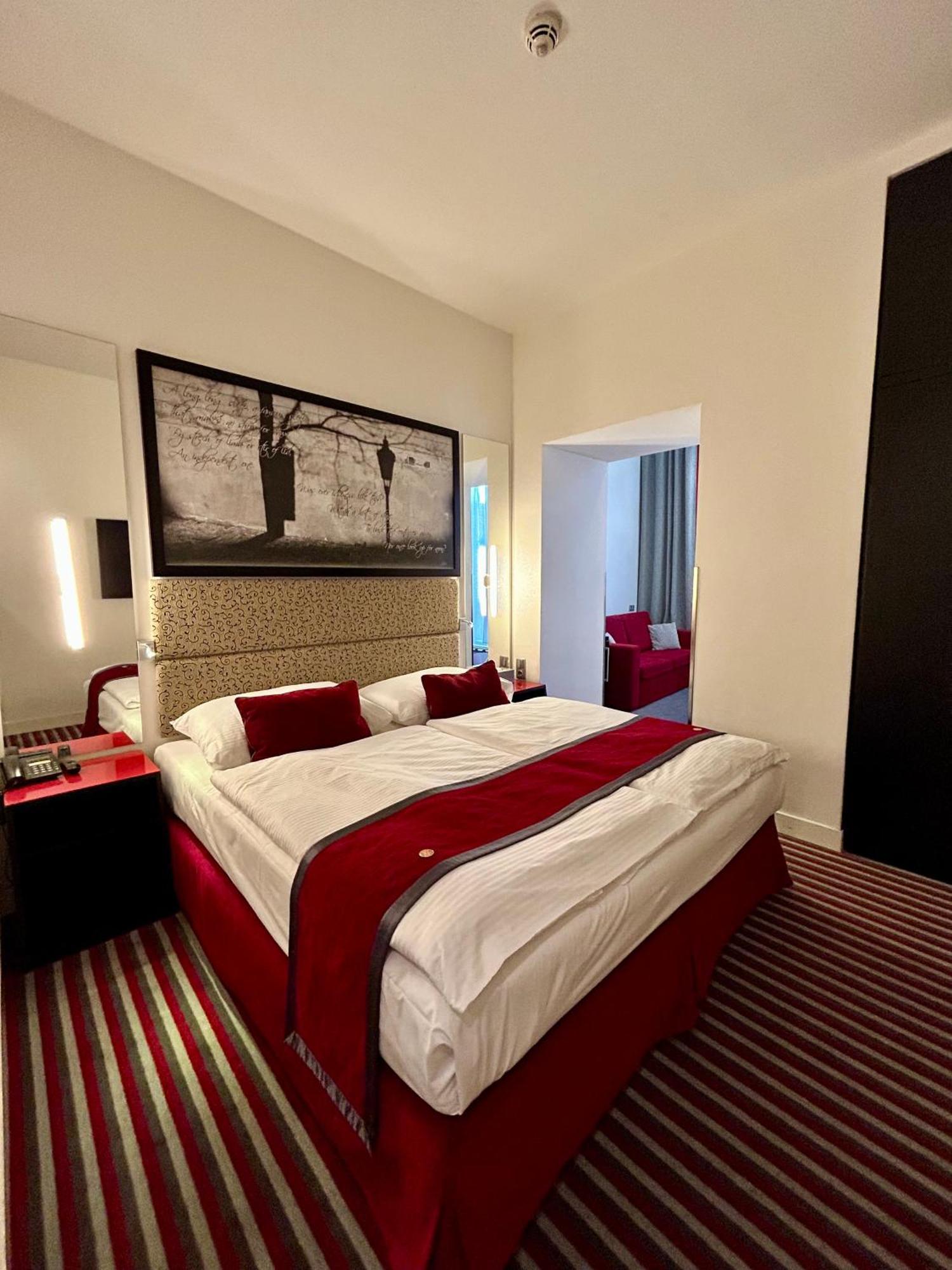 Red & Blue Design Hotel Prag Oda fotoğraf