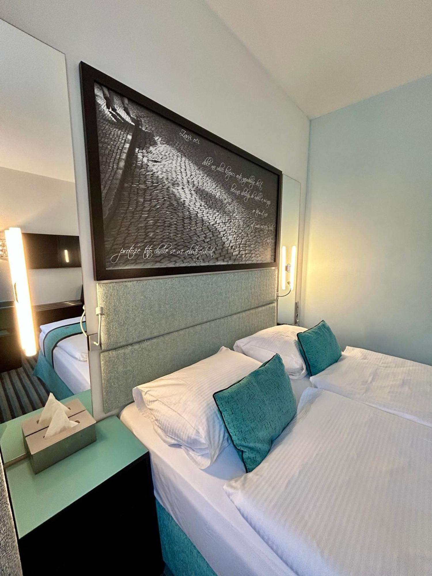 Red & Blue Design Hotel Prag Oda fotoğraf